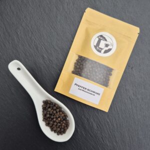Pfeffer schwarz